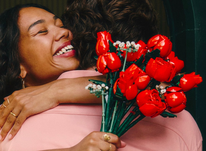 LEGO® Botanicals Ajak Semua untuk Rayakan Kasih Sayang di Hari Valentine