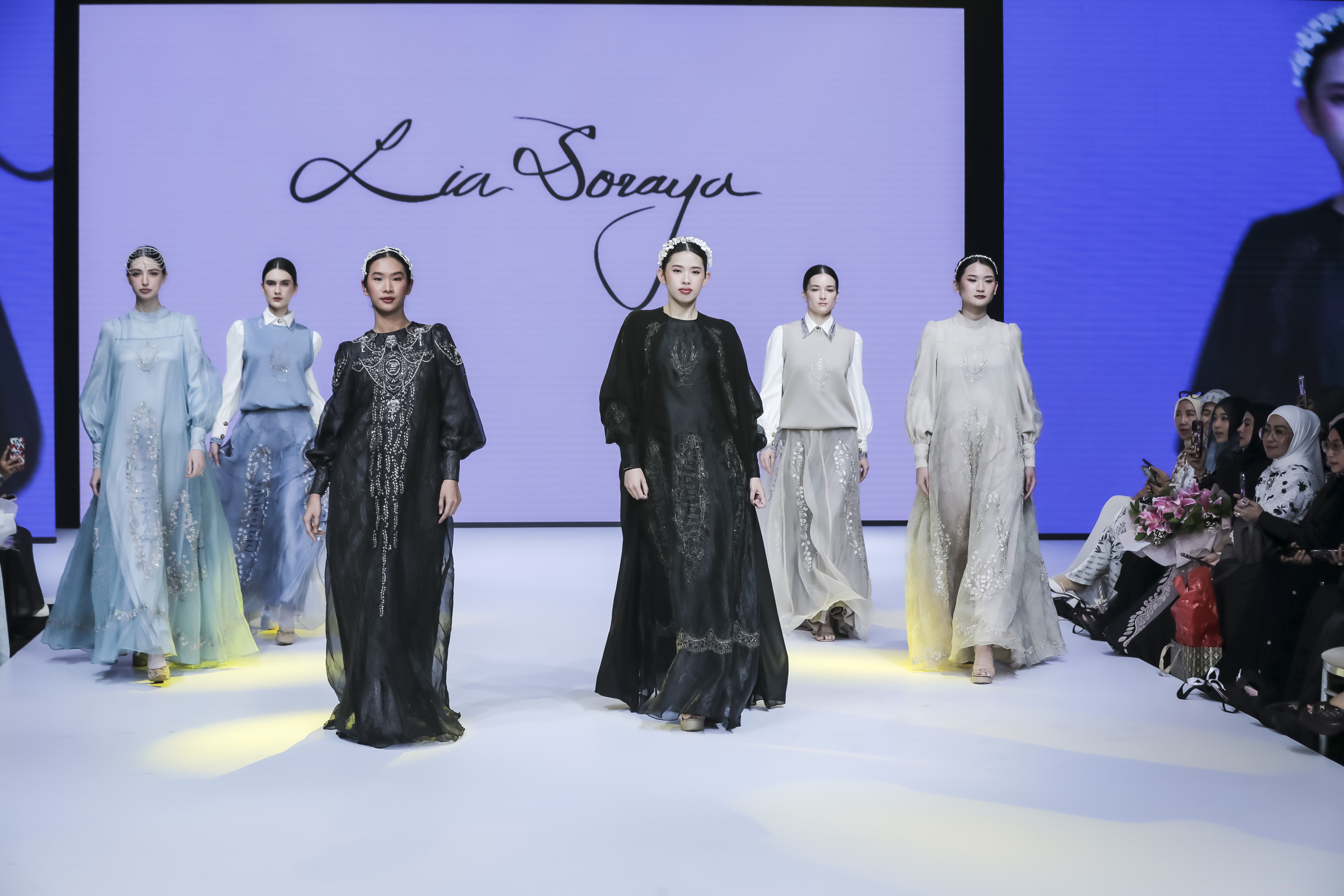 Mahakarya Dua Dekade, Lia Soraya Hadirkan “Timeless Grace"