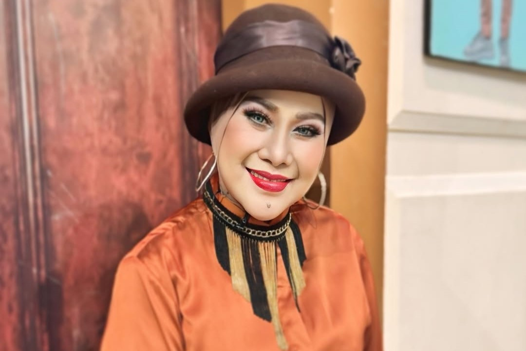 6 Tahun Berseteru, Elvy Sukaesih dan Anaknya Sudah Damai