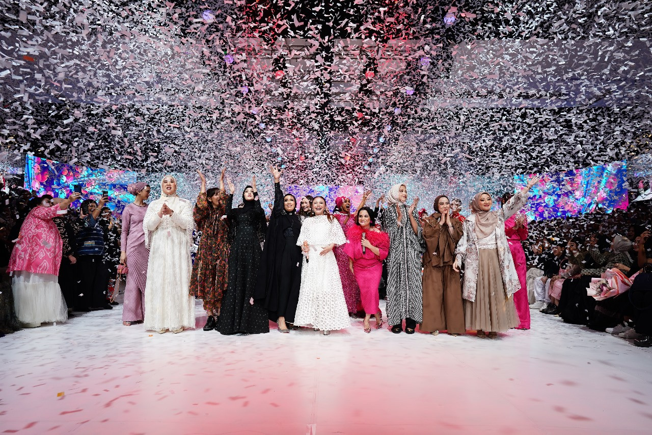 Hadirkan Aktris Hingga Supermodel, Modinity Fashion Parade 2025 Sukses Digelar!