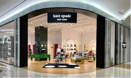 Kate Spade New York Usung Konsep Butik Terbaru di Ciputra World Surabaya