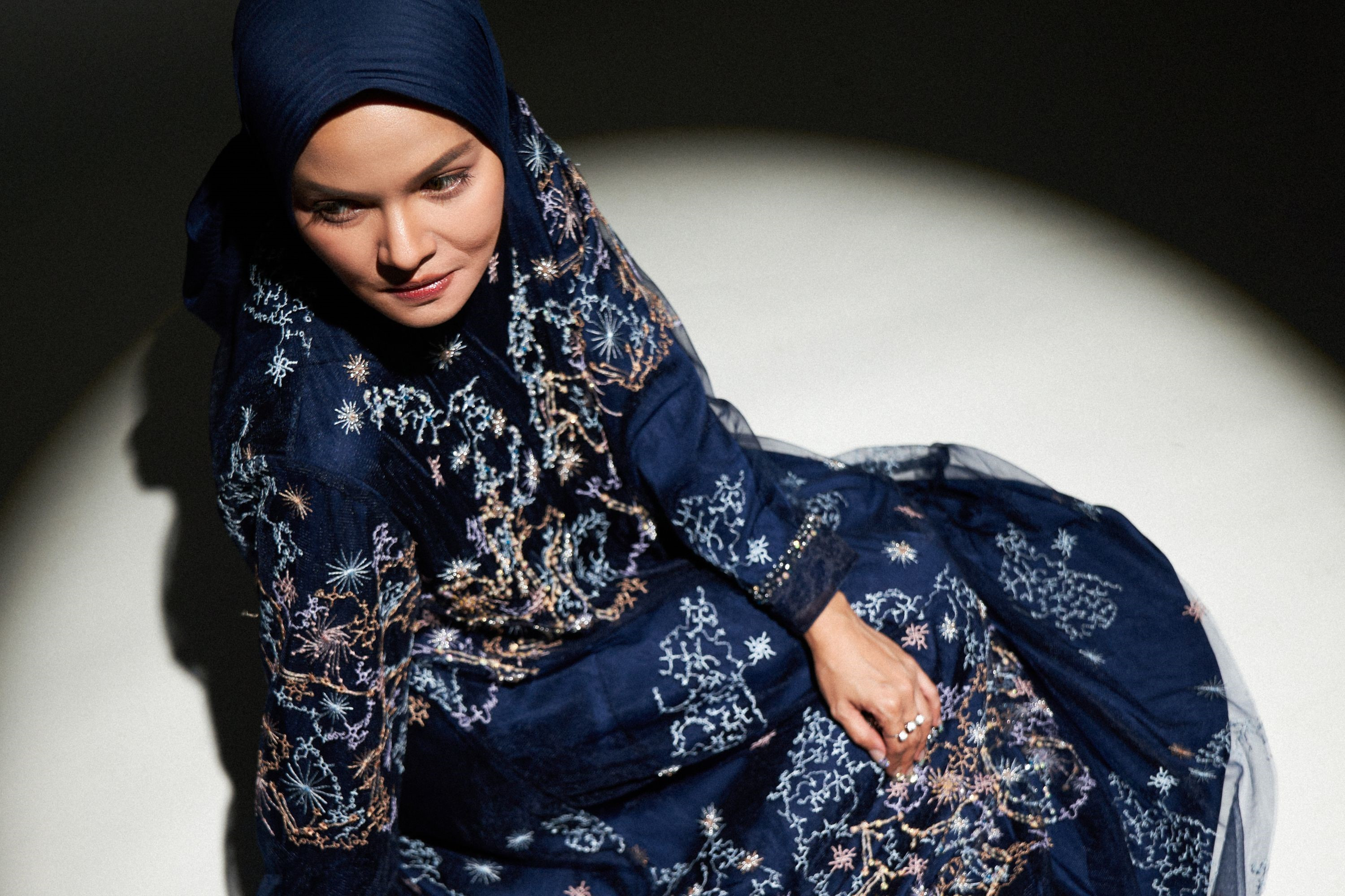 Berawal dari Obrolan di Meja Makan, Terry Remake Lagu “Ketika Kaki dan Berkata"