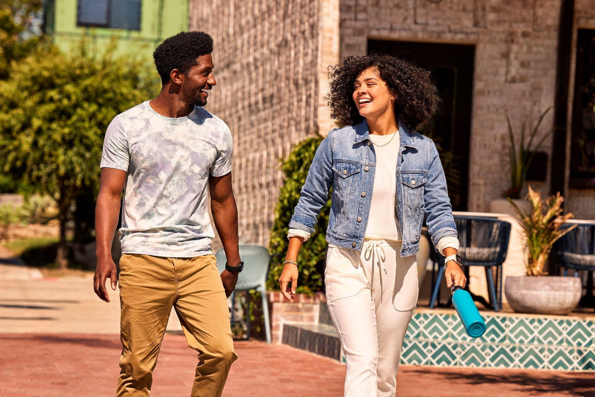 Bersama Universitas Harvard & Oxford, Garmin Temukan Studi Kebahagiaan yang Dipengaruhi Banyak Hal