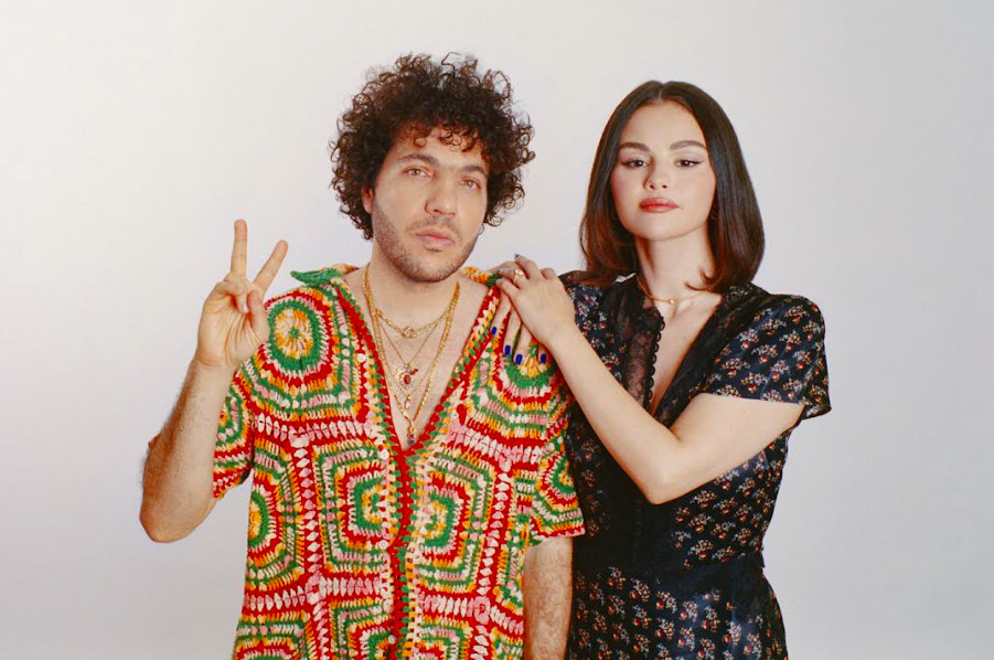 Selena Gomez dan Benny Blanco Rilis Album "I Said I Love You First"