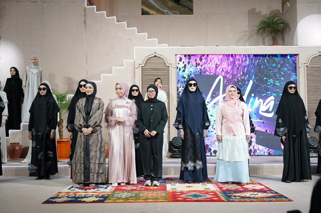 Memaksimalkan Penggunaan Busana Muslim Perempuan di Hari Kemenangan