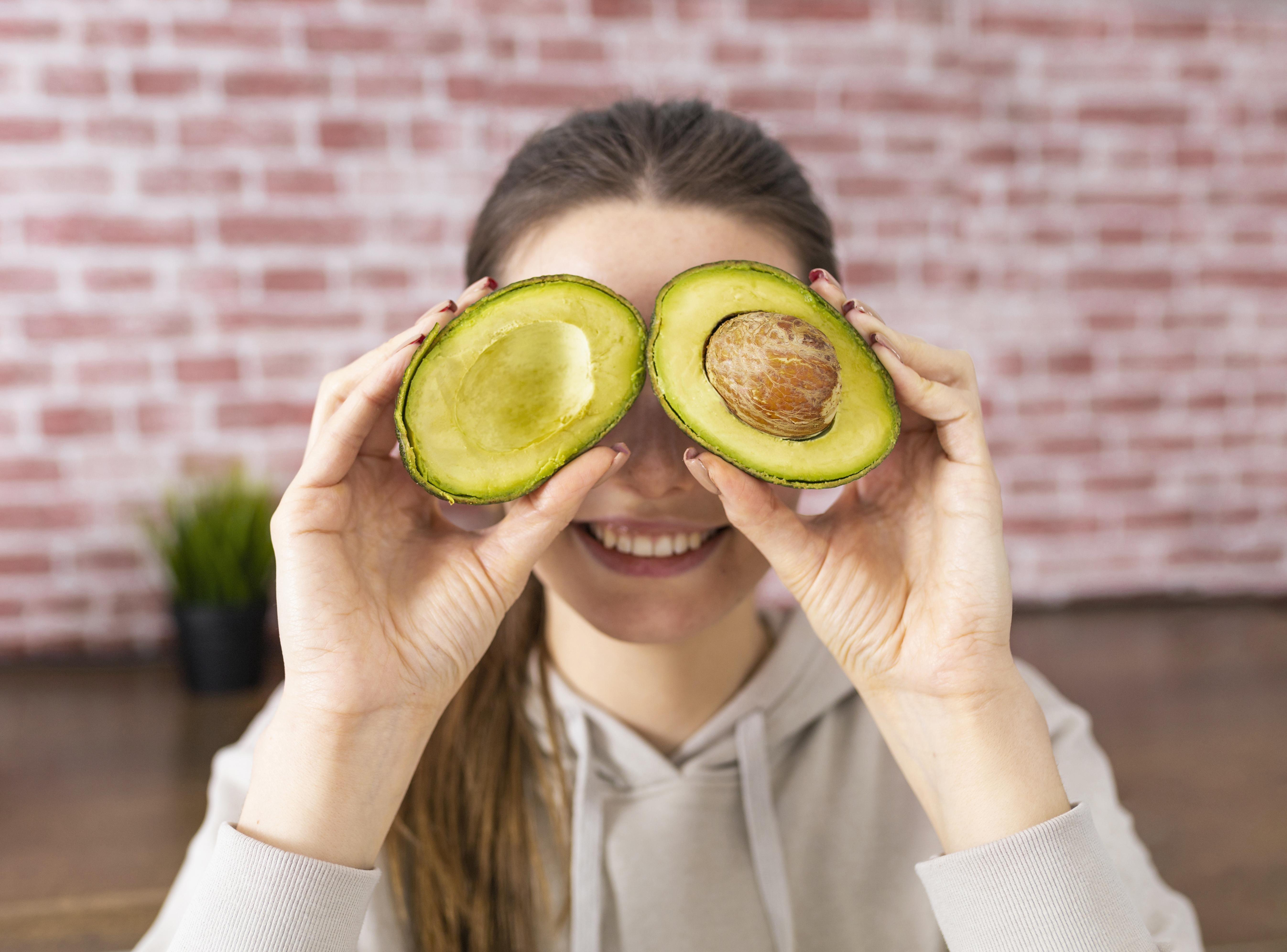 Miliki Berbagai Kandungan, Ini Manfaat Alpukat untuk Kesehatan Kulit