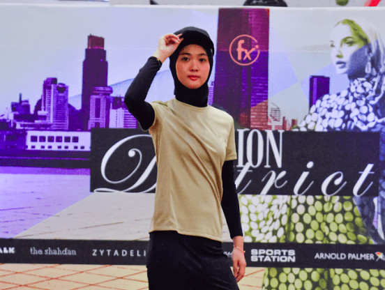 4 Inspirasi Gaya Modest Sporty dari Koleksi Activewear ASTEC