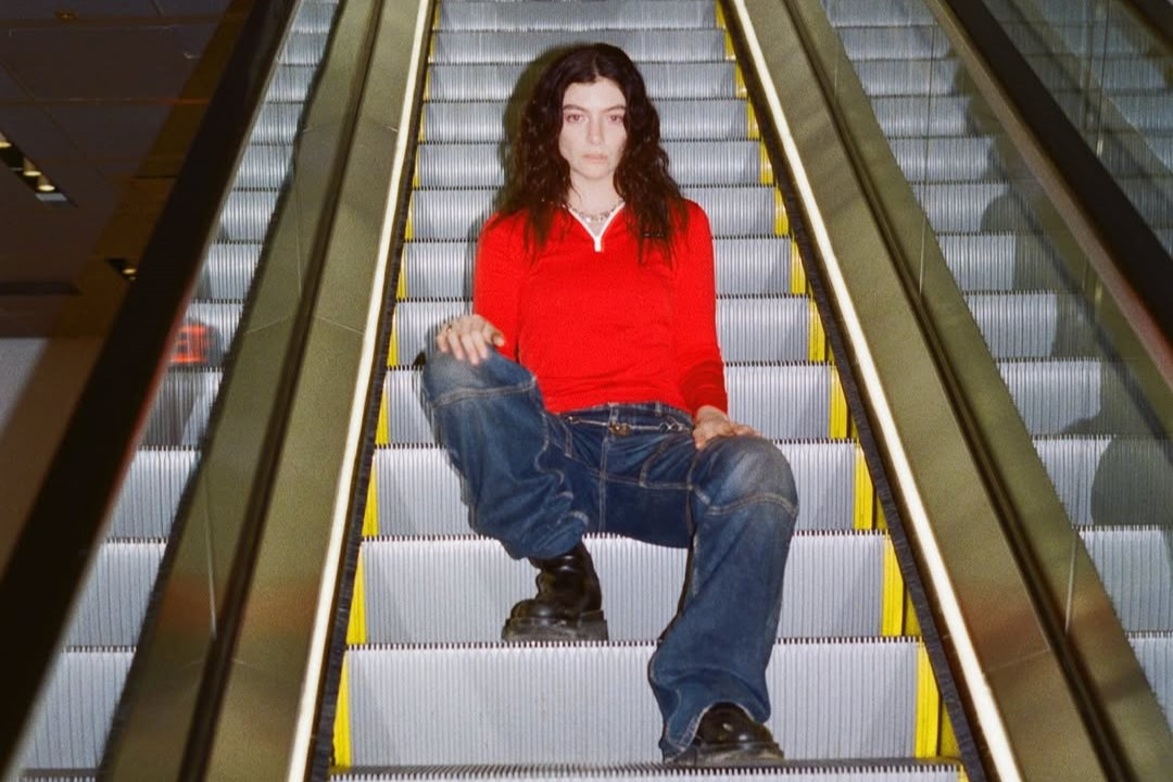 Rilis Juni Mendatang, Lorde Umumkan Judul Album Terbarunya