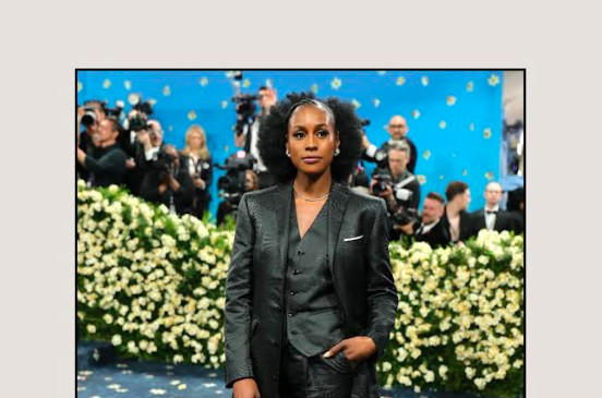 Issa Rae, Megan Thee Stallion & Emma Chamberlian Gunakan Stuart Weitzman di Met Gala 2025