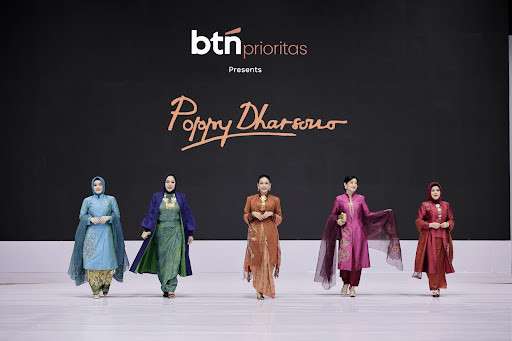 BTN Grand Gala Tampilkan Koleksi Busana Lintas Generasi di IFW 2025