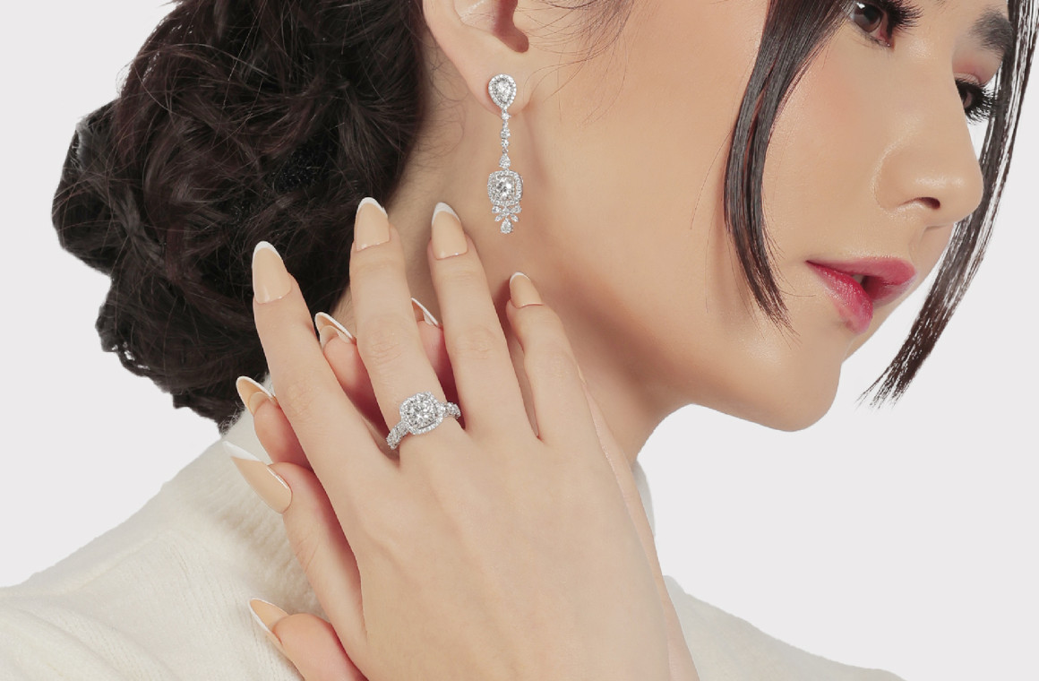 Brand Jewelry Terkenal: Simbol Elegansi yang Tak Lekang oleh Waktu