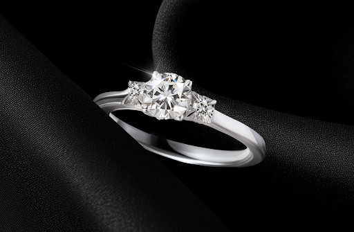 Flawless Diamond, Cerminan Gaya Hidup Elegan dan Prestasi Pribadi