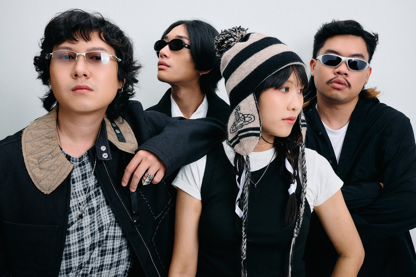 Kwartet Indie Pop YONLAPA Merilis EP “Velvet Petals”, Perjalanan Mimp