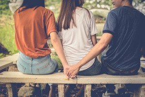 Bukan Pelakor, Ini Penyebab Perselingkuhan dalam Pernikahan