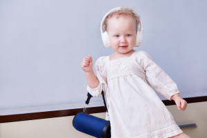 6 Manfaat Musik untuk Pertumbuhan Bayi dan Anak