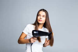 5 Cara Menumbuhkan Rambut secara Alami, Cepat dan Mudah