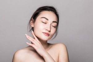 Kulit Kering dan Bertekstur? Ikuti Cara Haluskan Wajah Berikut Ini