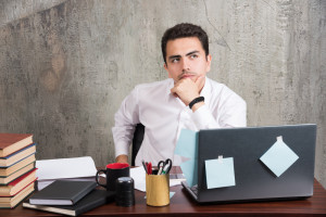 Agar Pikiran Lebih Santai, Ini 7 Cara Mengatasi Overthinking yang Efektif