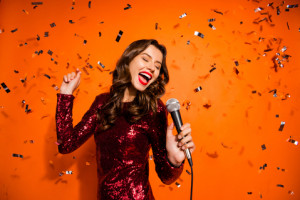 Bisa Karaoke Bareng Teman, JOOX Hadirkan Fitur JOOX ROOMS