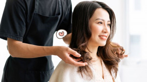 5 Seleb Ini Tampil Menawan Dengan Gaya Rambut Ikal