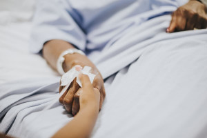 Kumpulan Doa untuk Orang Sakit Lengkap Dengan Terjemahannya