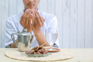 Niat dan Keutamaan Puasa Asyura, Ibadah Sunah pada Muharam