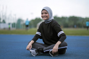8 Inspirasi OOTD Jogging Hijab Simple, Olahraga Tetap Stylish