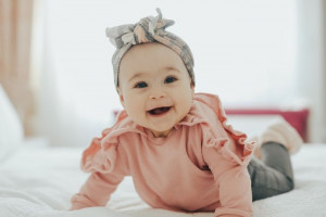 Hukum, Waktu dan Tata Cara Aqiqah Anak Perempuan Menurut Islam