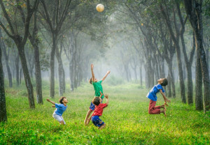 Program “Easy Green” Ajak Konsumen Belanja Produk yang Baik untuk Lingkungan