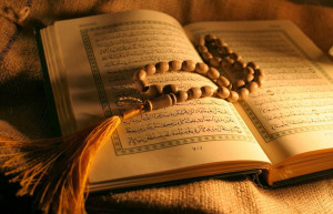 Setan Tak Berani Masuk Rumah, Ini Manfaat Surat Al-Kahfi
