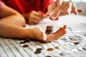 7 Cara Mendapatkan Penghasilan Tambahan di Rumah