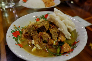 Jalan-jalan ke Banyuwangi, Cobain Kuliner Khasnya