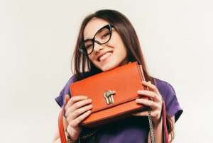 Capai Jutaan Rupiah, 3 Merek Tas Branded untuk Perempuan