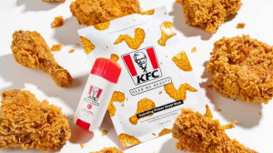 Dear Me Beauty Berkolabarorasi dengan KFC Menjadi Produk Kecantikan Unik