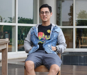 Selalu Kompak dan Terlihat Awet Muda, 6 Fakta Menarik Junior Liem