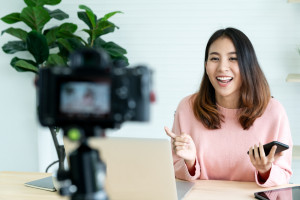 7 Tips Kembangkan Bisnis Online dari Pemenang Lazada Forward Women Awards 2022