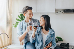 Menjalani Cinta Beda Agama? Pastikan Kamu Siap Hadapi 5 Hal Ini