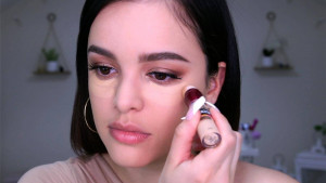 Full Coverage! 3 Rekomendasi Concealer Murah Gak Bikin Kantong Bolong