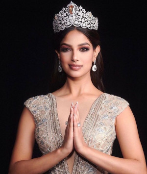 Muda dan Bersinar, Harnaaz Sandhu Juarai Miss Universe 2021