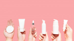 Ini Kandungan Skincare yang Tak Bisa Kamu Gunakan Bersamaan
