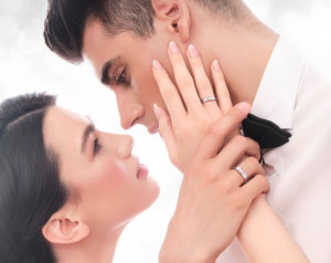 Ladies, Mau Beli Cincin Buat Pasangan? Ini 5 Cara Ketahui Ukurannya