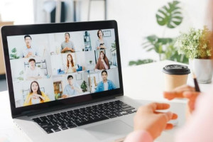 Situs Terbaik Untuk Mengunduh Background Kantoran Zoom Gratis