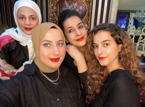 Tidak Hanya Glamor dan Mewah, Begini Gaya Parenting Ala Instyle Ibunda Tasya Farasya