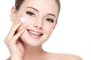 6 Primer Untuk Pemilik Kulit Berminyak