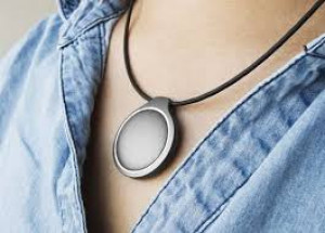 Kalung Kesehatan, Mitos atau Fakta?
