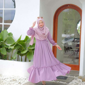 Gak Bikin Gerah, 7 Jenis  Kain yang Cocok Dijadikan Gamis