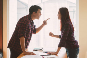 Hati-Hati! 7 Kekerasan verbal yang Sering Tidak Disadari