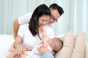 Ibu Wajib Berikan Bayi ASI Ekslusif, Ini Dia 7 Manfaatnya