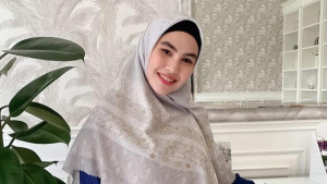 Profil Kartika Putri yang Berselisih dengan Dokter Richard