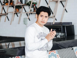 OOTD Zikri Daulay, Kece dan Stylish!